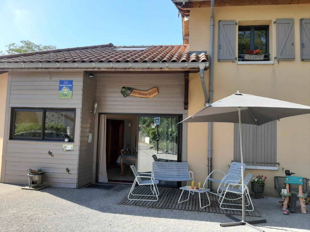 Ambronay Le Grand Noyer B&B 외부 사진