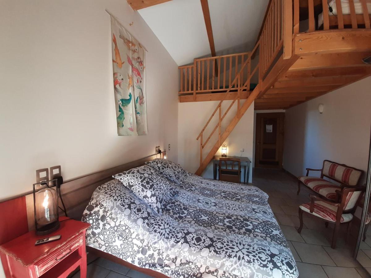 Ambronay Le Grand Noyer B&B 외부 사진