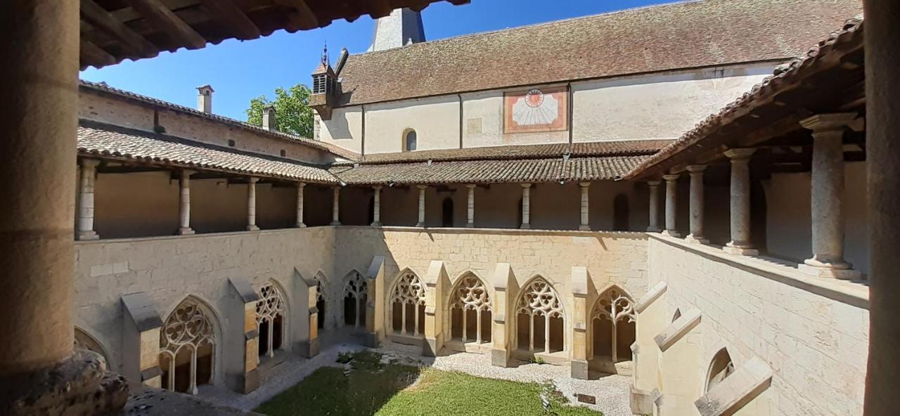 Ambronay Le Grand Noyer B&B 외부 사진