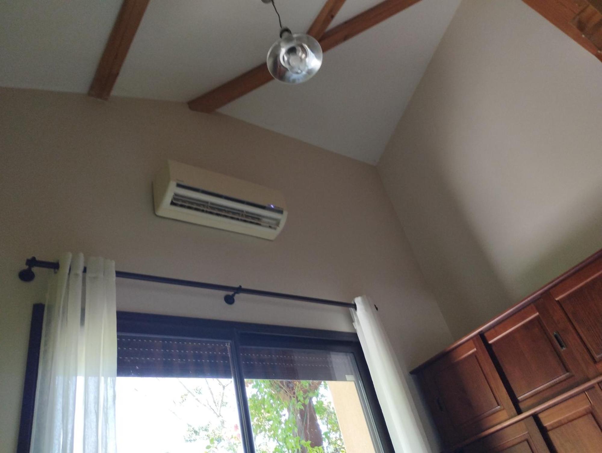 Ambronay Le Grand Noyer B&B 외부 사진